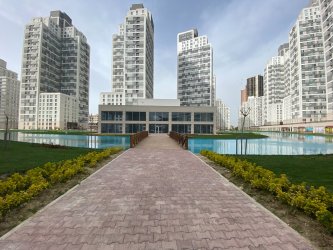 KRİSTALŞEHİRDE METROBÜSE KOMŞU 1+1 SATILIK DAİRE