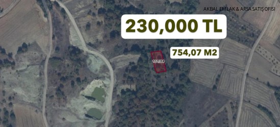 SORGUNCUKAHİLER KÖYÜNE  450 MT VE ANA YOLA 800 MT ,  PARSEL YOLUNA 73 MT UZAKLIKTA OLAN 754 M2 MÜSTAKİL TARLA 230,000 TL