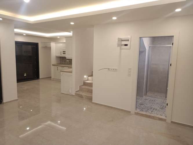SOĞUCAK SAHİL BÖLGESİNDE SIFIR YAZLIK 