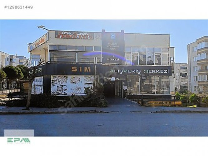 Aliağa Devlet Hastanesi Yakınında Caddede Satılık Dükkanlar