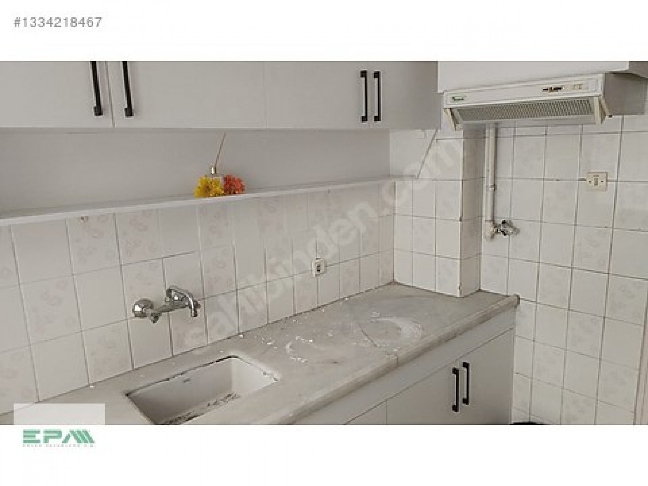 Alsancak Sağlık Kuruluşlarının Merkezinde Kiralık 3+1 Y. Giriş