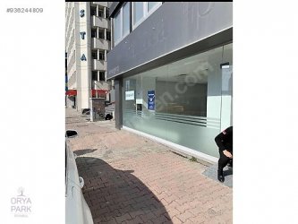 GALATAPORT KARSISI ANA CADDEE UZERINDE KiRALIK ASMAKATLI DUKKAN