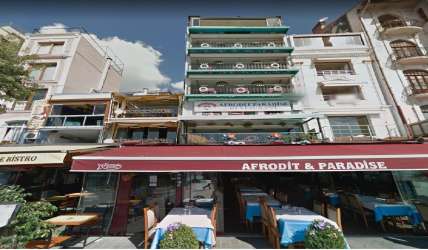 KARAKÖY İSKELE KARŞISI DENİZE SIFIR KOMPLE SATILIK 7 KATLI BİNA