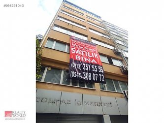 KARAKÖY GALATAPORTA 50M. MESAFEDE İSKANLI TİCARİ BİNA