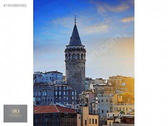 GALATA KULESİNE 100 METRE MESAFEDE SATILIK BİNA
