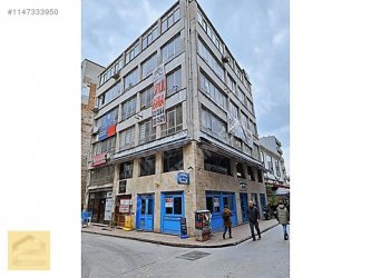 GALATAPORT YANINDA MUMHANE CADDESİNDE EMSALSİZ KÖŞE BİNA!