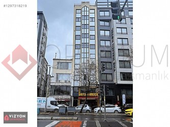 KARAKÖYDE FULL DENİZ MANZARALI ASANSÖRLÜ 1+1 KİRALIK OFİS