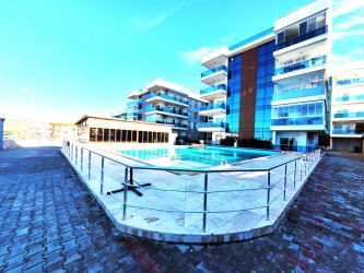 KUŞADASI HARİKA DENİZ VE ŞEHİR MANZARALI  470+30M2. 4+1 DUBLEKS