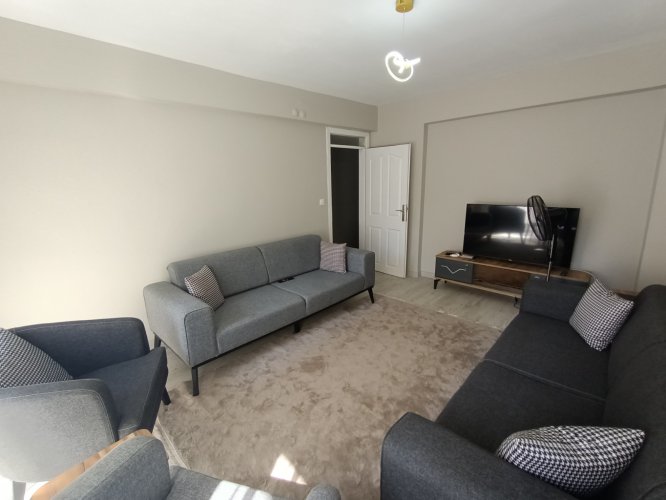 KUŞADASI TÜRKMENDE SATILIK EŞYALI  3+1 DAİRE