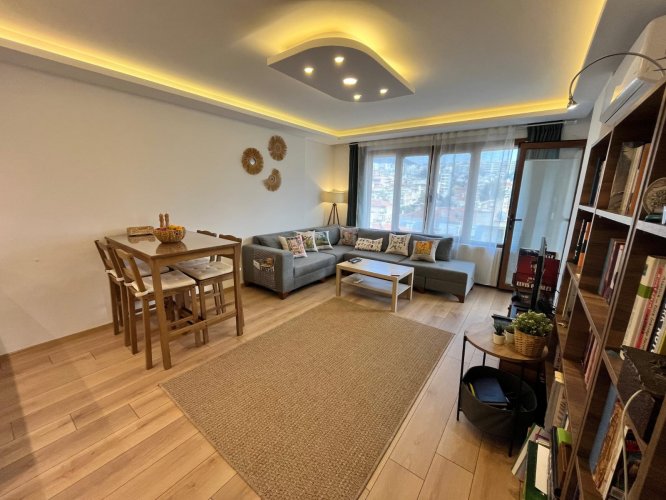 GÜRMES EMLAKTAN KUŞADASI MARİNAYA ÇOK YAKIN SATILIK 2+1 DAİRE