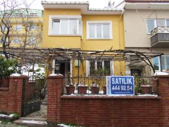 BOSFORCE`DAN ÇENGELKÖY MERKEZDE SATILIK MÜSTAKİL EV