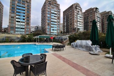 KARTAL 9 PALMİYE SİTESİNDE TERASLI 4+1 SATILIK DAİRE TROYKADAN