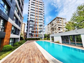 KADIKÖY SUADİYE SİTE ÖZELLİKLİ 3+1 SATILIK DAİRE TROYKADAN
