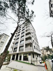 KADIKÖY ERENKÖYDE 3+1 SATILIK DAİRE