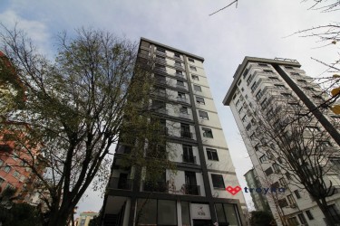 KADIKÖY SUADİYEDE 2+1 KİRALIK DAİRE TROYKADAN