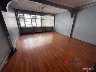 ŞİŞLİ HARBİYEDE KİRALIK OFİS TROYKADAN