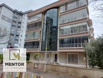 YENİ MAHALLE TRAMVAY DURAĞI KARŞISI,SİTE OLANAKLI FIRSAT DAİRE
