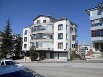 Şemsettin Günaltay Caddesinde, Asansörlü, Katta, Geniş 3+1