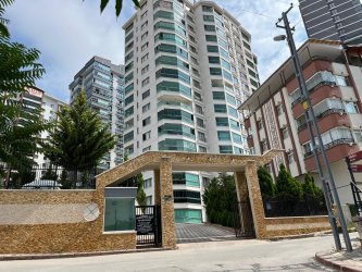 Pursaklar Merkezde Şölen Sk Kardelen Sitesinde, 4+1, Lüks