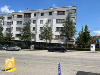 Öveçler Lizbon Caddesinde 3+1, Manzara, Asansör, Daire Boştur.