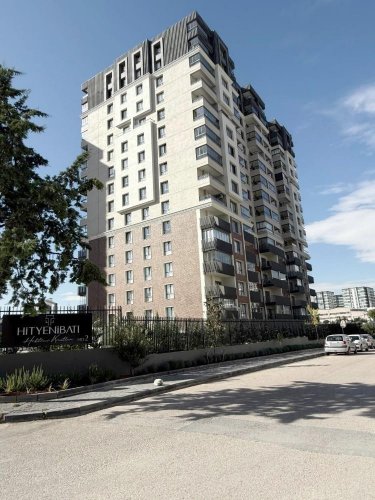 Yeni Batı Hit Yeni Batı Sitesinde, 1+1, Full Lüks Yapılı