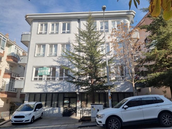 Dikmen Öveçler Vadisi Parkı Yanı, 3+1, 1.Katta, Geniş Otoparklı