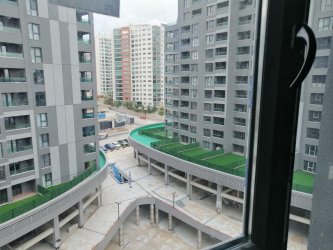 Yeni Batı AP İst Port, İstanbul Yolu Metro İstasyonu Yanı 2+1