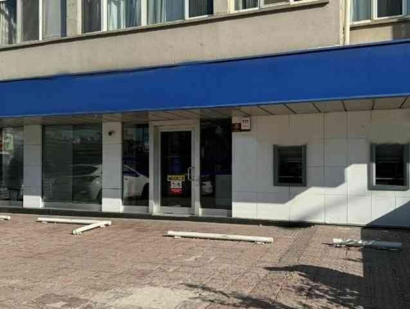 Kurumsal Markaların Prestijine Uygun,Tabela Değeri Yüksek Mağaza