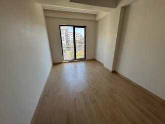 SANCAKTEPE YUNUS EMRE`DE LÜKS BİNA`DA 1+1 KİRALIK DAİRE
