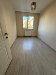 ACİL YÖRÜK`TEN BOSTANCI`DA 3+1 MİNİBÜS YOLUNA 30M 140M2 BRÜT 3+1 FIRSAT DAİRE