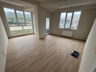 GİRNE MAHALLESİNDE YENİ BİNADA 2+1 BRÜT 80M2 KİRALIK DAİRE