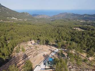 KEMER BEYCİKTE DENİZ VE DOGA MANZARALI SATILIK 3+1 LUX,HAVUZLU MUSTAKİL VİLLA