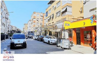 BAKIRKÖY İNCİRLİ CADDESİNE 4 BİNA ÜLKÜ SOKAKDA 45 M2 DÜKKAN