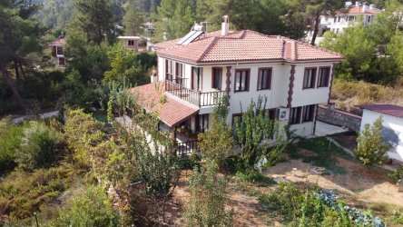 Marmaris Çetibeli Mevkiinde Satılık Müstakil Villa