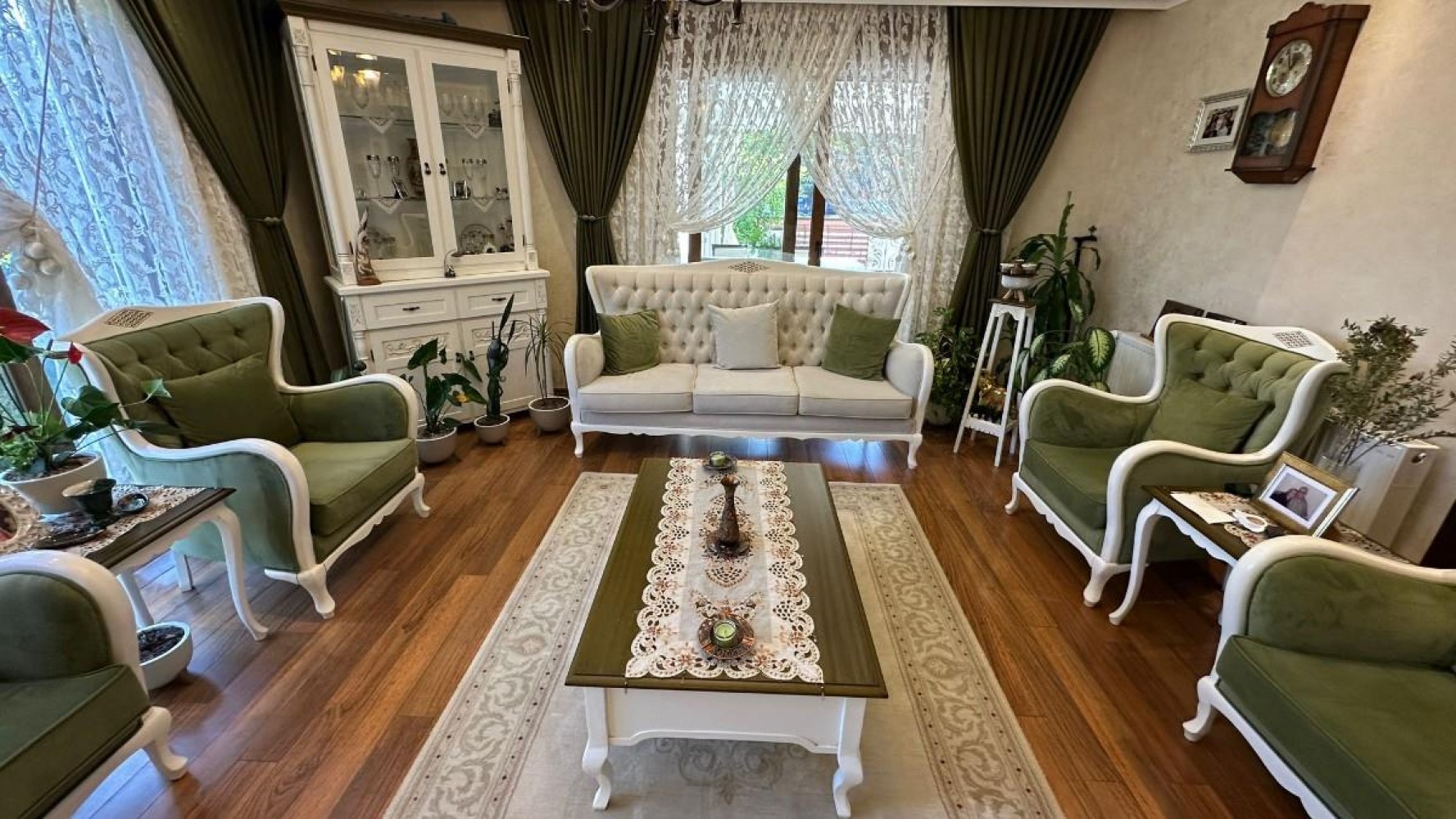 Marmaris Camiavluda Müstakil Bahçeli 5+1 Villa