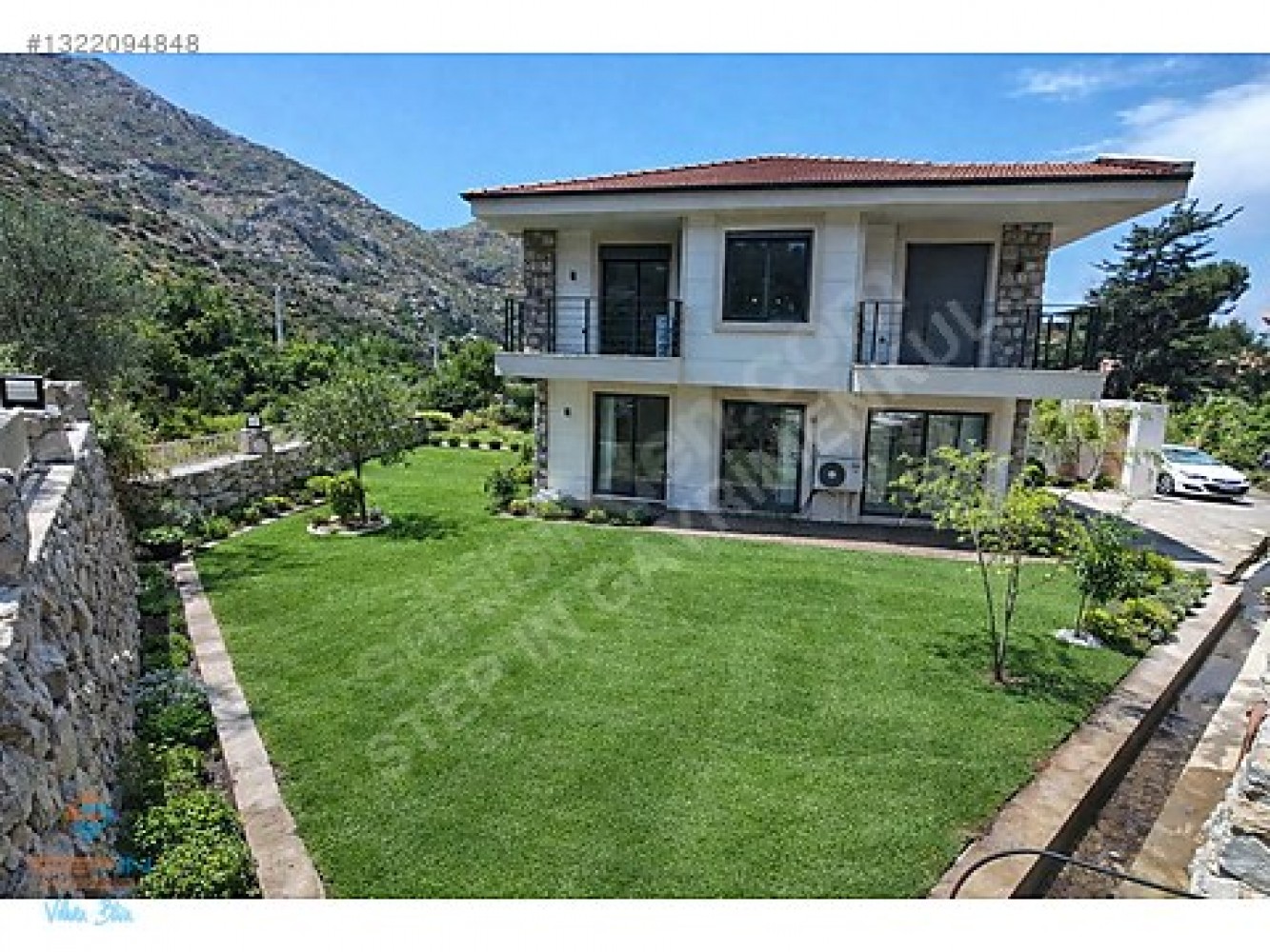 Marmaris Turunç Dereözü mevkii Doğanın kalbinde Satılık Villa