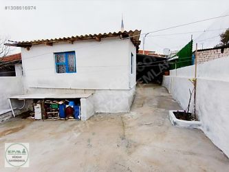 Manisa Saruhanlı Sarıçam Mh.2+0 Eşyalı Satılık Avlulu Köy Evi