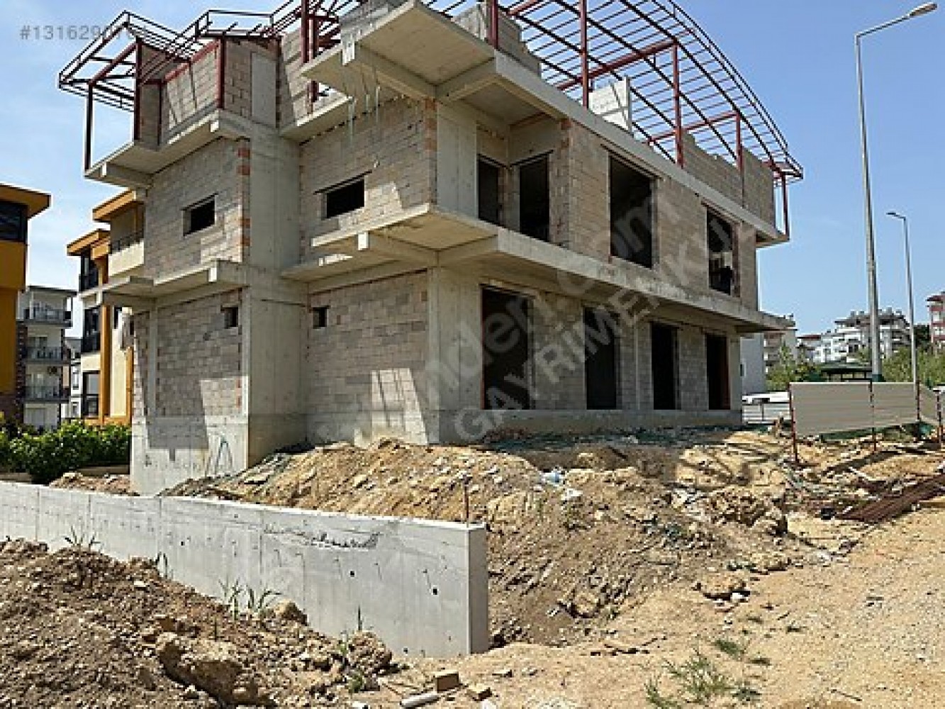 Ilıcada Satılık 1+1 Daire 37m² Güneydoğu Cephe Projeden Fırsat