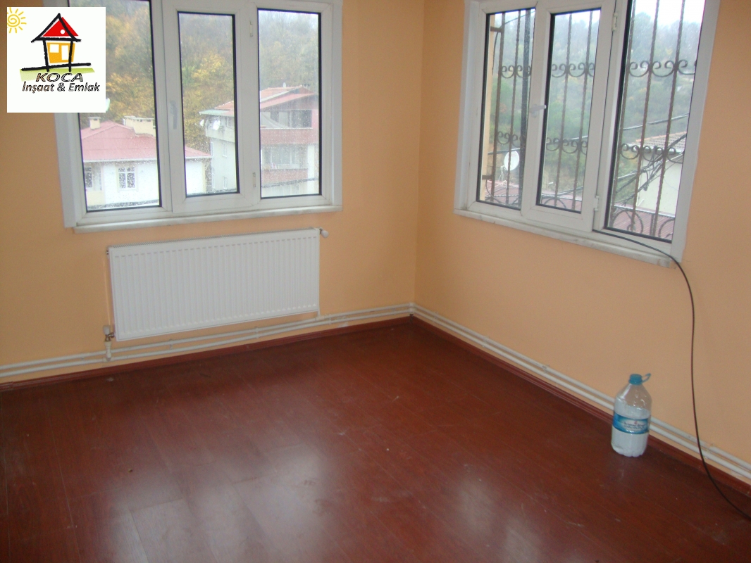 SARIYER BAHÇEKÖY KEMERDE KİRALIK MANZARALI MASRAFSIZ DAİRE Kiralık
