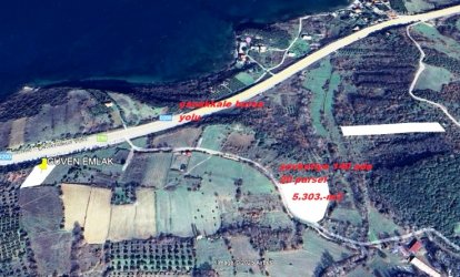 LAPSEKİ ŞEVKETİYEDE OTOBAN KENARI DENİZ GÖREN ARSA