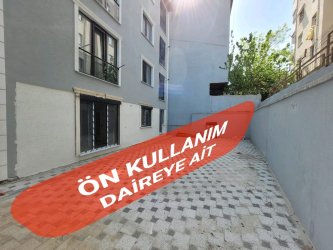 METROYA YAKIN GENÇ BİNADA BAHÇE KULLANIMLI DÜZ GİRİŞ
