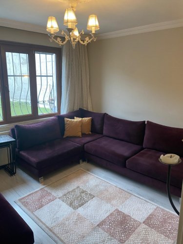 EYÜP DEVLET HASTANESİ ARKASINDA DENİZE YÜRÜME MESAFESİNDE KAMELYALI SATILIK DAİRE