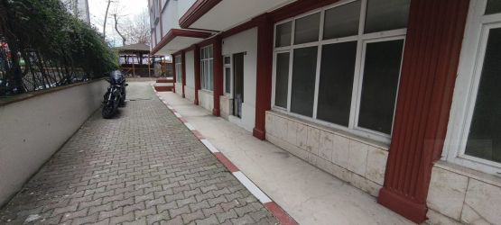 KAĞITHANE HAMİDİYE MAH.SİTE İÇİ KİRALIK OFİS DEPOYA UYGUN 200 m2  İŞYERİ