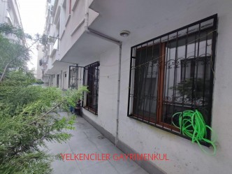 HALKALI YENİDOĞAN KASIMPATI SOKAK 2+1 BODRUM SATILIK DAİRE