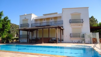 BODRUM ORTAKENTTE ÖZEL YAPIM CİFTLİK TARZI MALİKANE REF-685