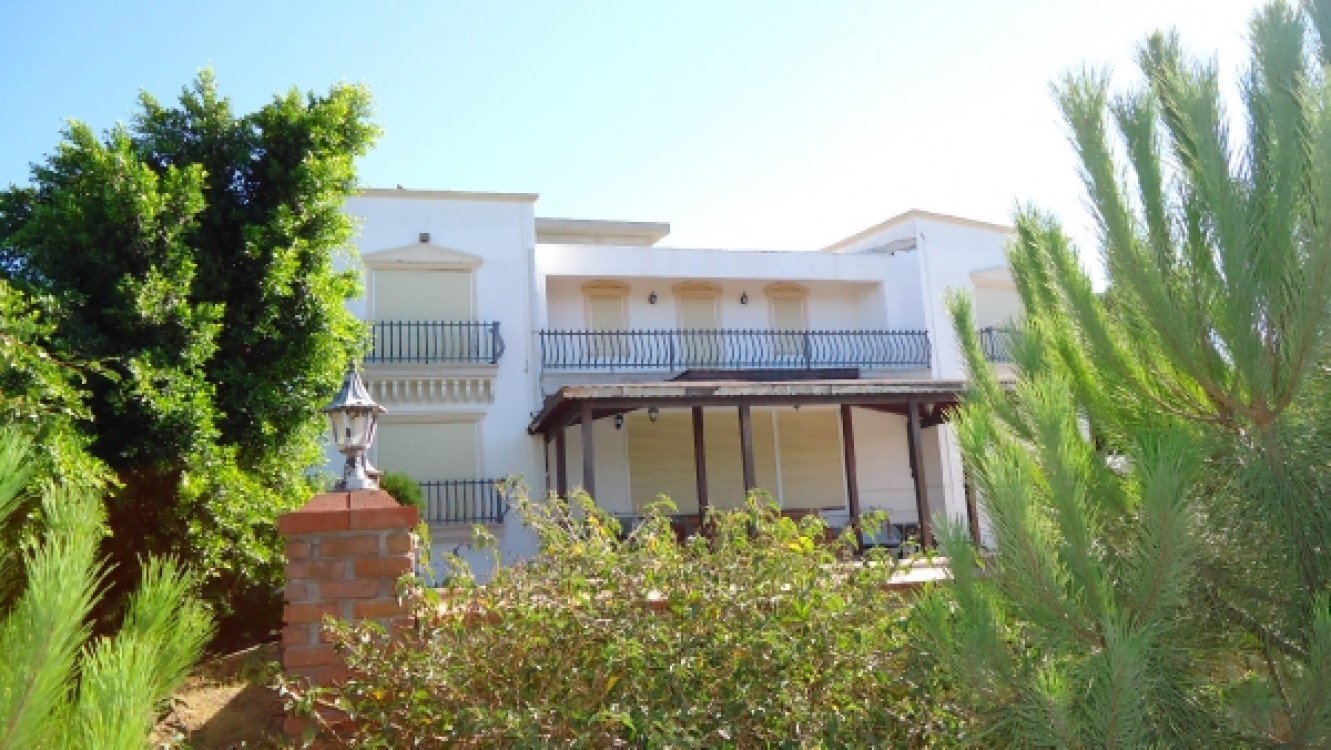 Satılık Konut Müstakil Ev BODRUM ORTAKENTTE ÖZEL YAPIM CİFTLİK TARZI