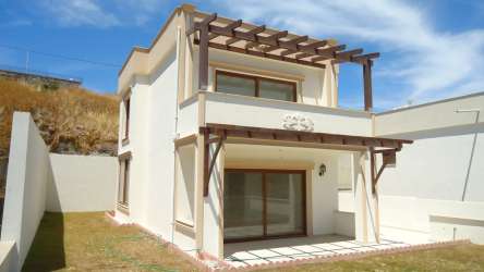 NAZAR EMLAK TAN BODRUM AKYARLAR`DA 3+1 MÜSTAKİL EV REF-2452