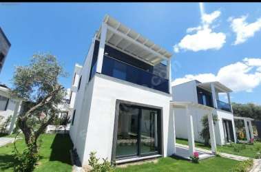 NAZAR EMLAK`TAN BODRUM TURGUTREİS MERKEZDE YENİ VİLLALAR REF-2415-1