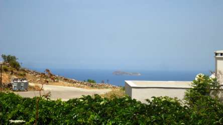 NAZAR EMLAK`TAN BODRUM TURGUTREİS ` KARABAĞ`DA 2+1 BAHÇE KATI DAİRE REF-2458