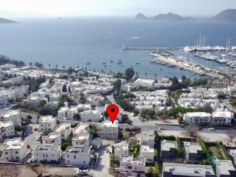 NAZAR EMLAK`TAN BODRUM TURGUTREİS ` TE  KİRALIK EŞYALI 3+1 DAİRE REF-2663